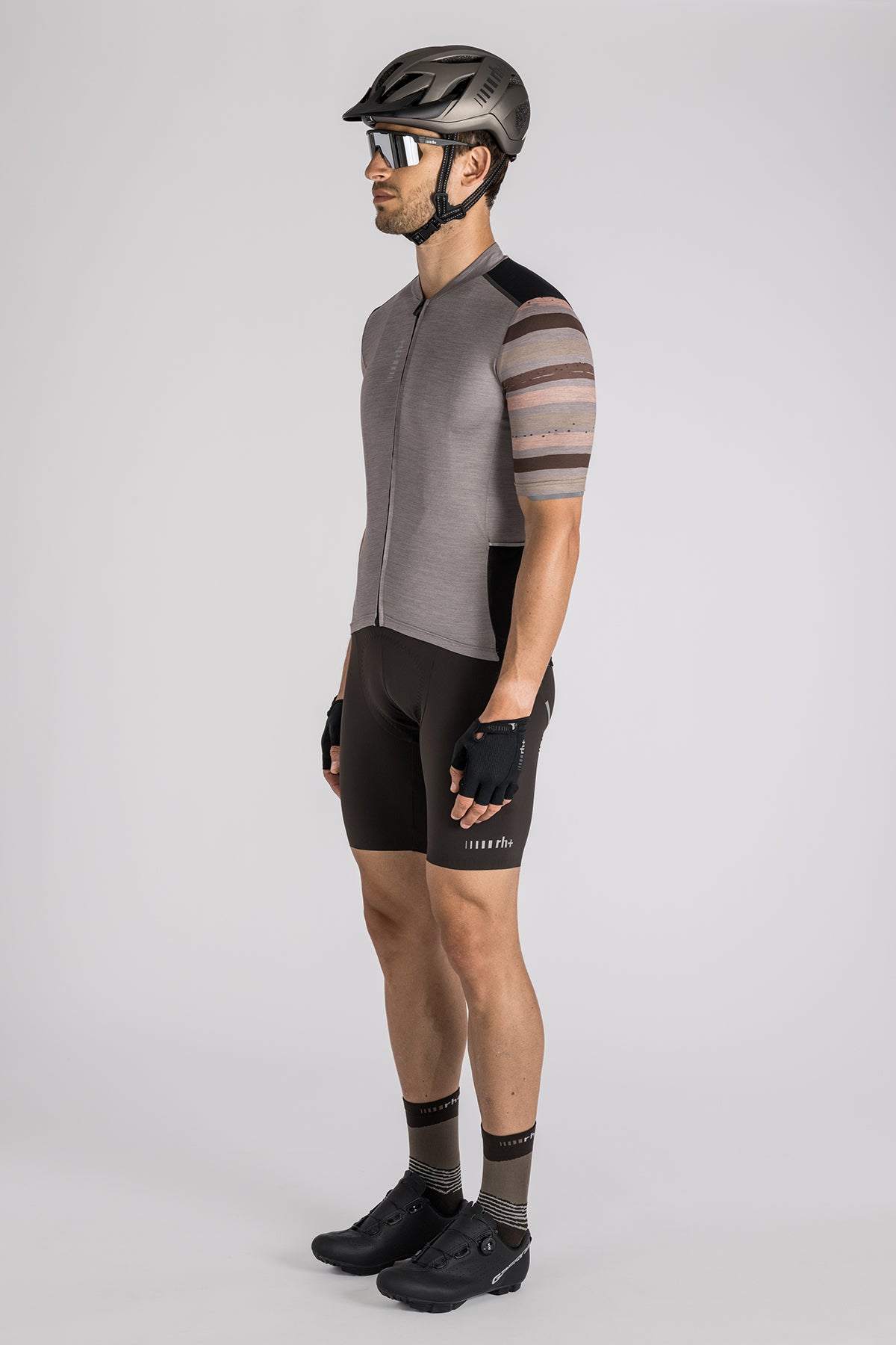 ECU0972-135L_4