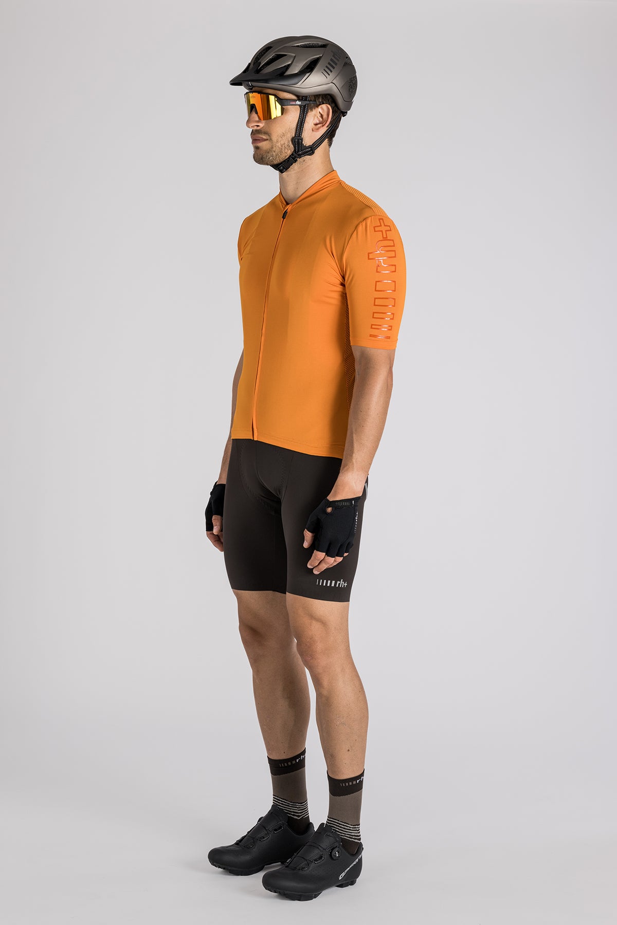 ECU0978-331L_4