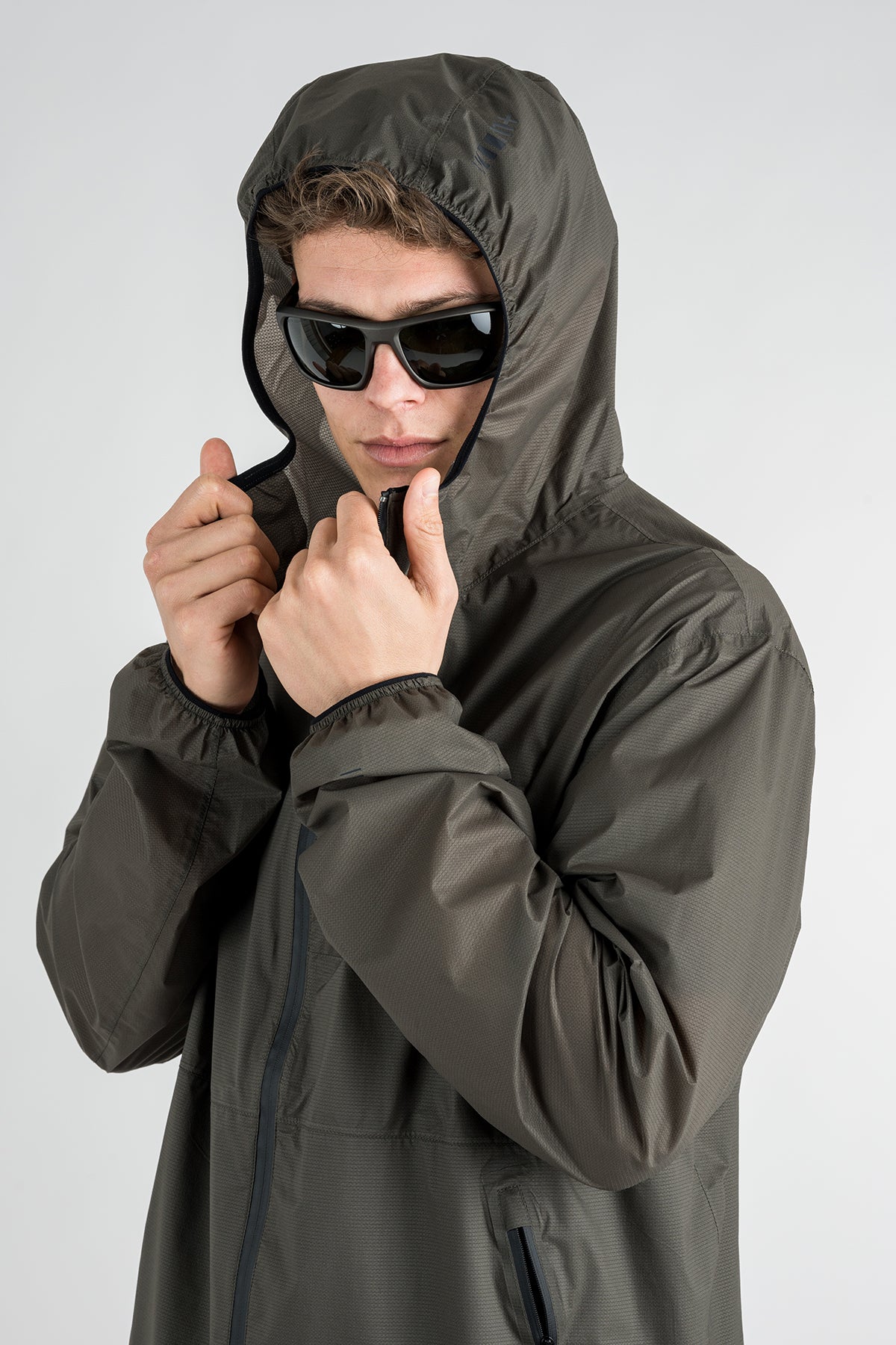 Apex Light Jacket